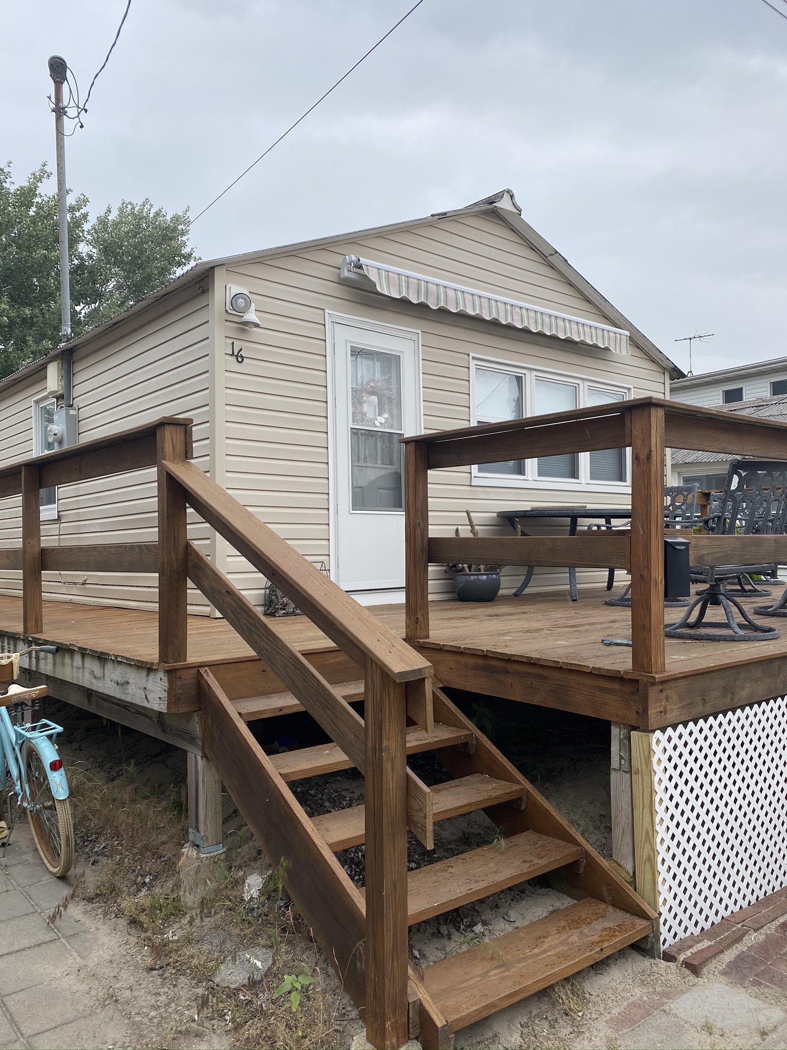 Closed! Breezy Point. Wedge bungalow